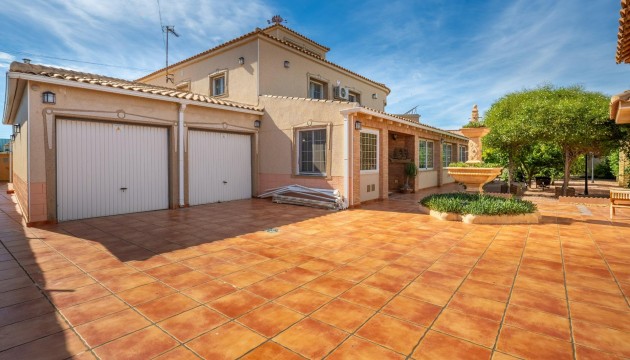 Перепродажа - отдельная вилла - Torrevieja - El chaparral