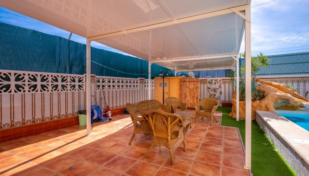 Перепродажа - отдельная вилла - Torrevieja - El chaparral