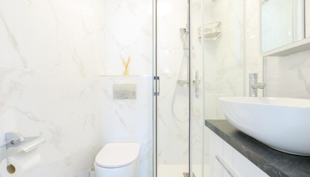 Перепродажа - Таунхаус - Torrevieja - Punta Prima