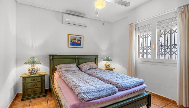 Resale - Detached Villa - Orihuela Costa - Playa Flamenca