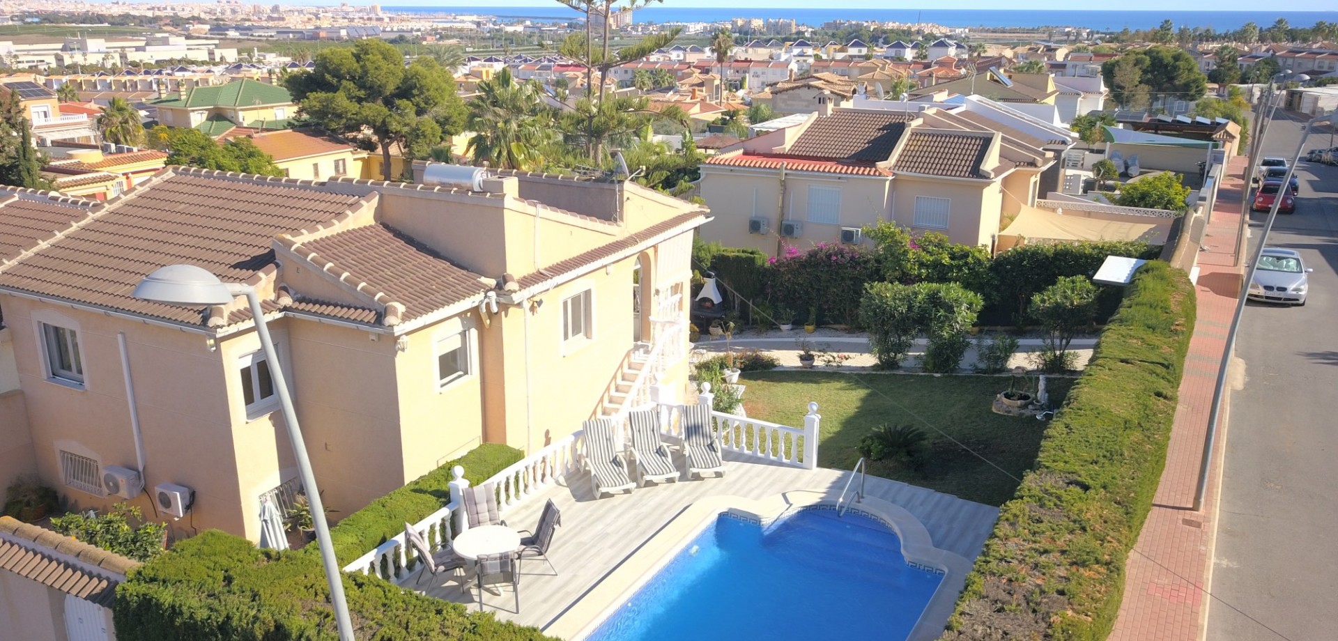 House in Urbanizacion los Balcones - view 1