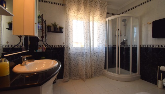 Перепродажа - отдельная вилла - Orihuela Costa - Los Balcones