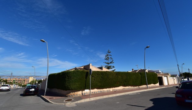 Перепродажа - отдельная вилла - Orihuela Costa - Los Balcones