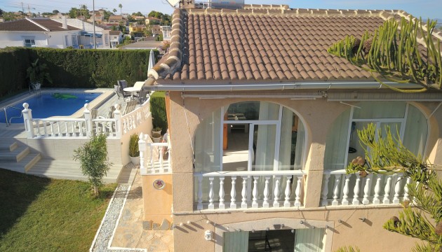 Перепродажа - отдельная вилла - Orihuela Costa - Los Balcones