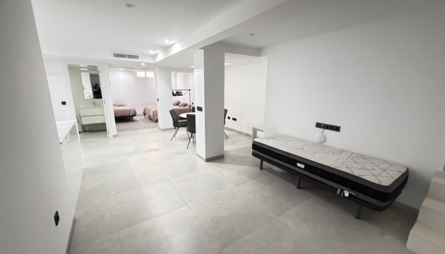 Перепродажа - отдельная вилла - Orihuela Costa - Villamartín