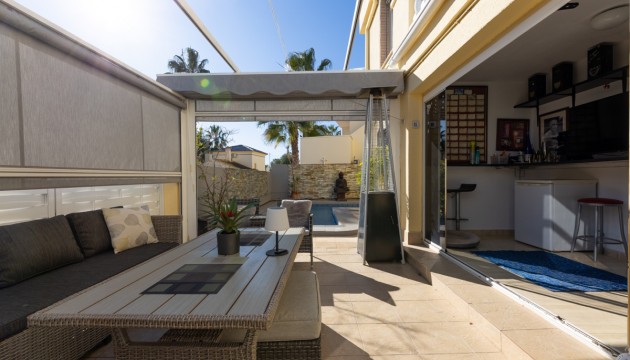 Перепродажа - отдельная вилла - Orihuela Costa - Las Ramblas