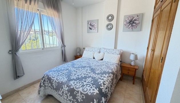 Перепродажа - Квартира - Orihuela Costa - La Zenia