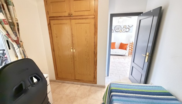 Перепродажа - Квартира - Orihuela Costa - La Zenia