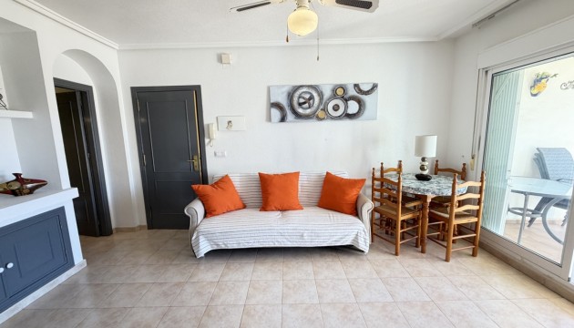 Перепродажа - Квартира - Orihuela Costa - La Zenia