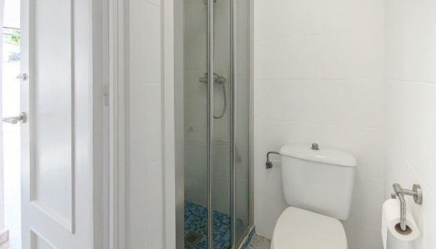 Videresalg - House - San Miguel de Salinas