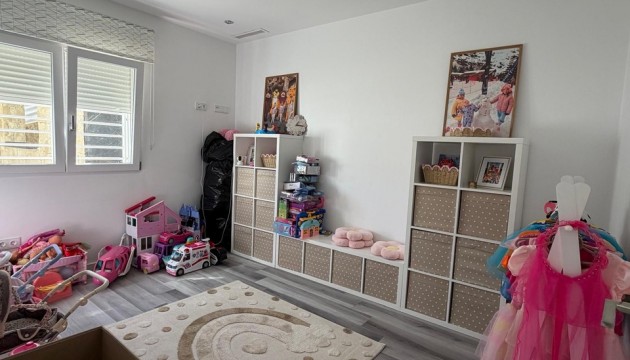 Resale - Detached Villa - Algorfa