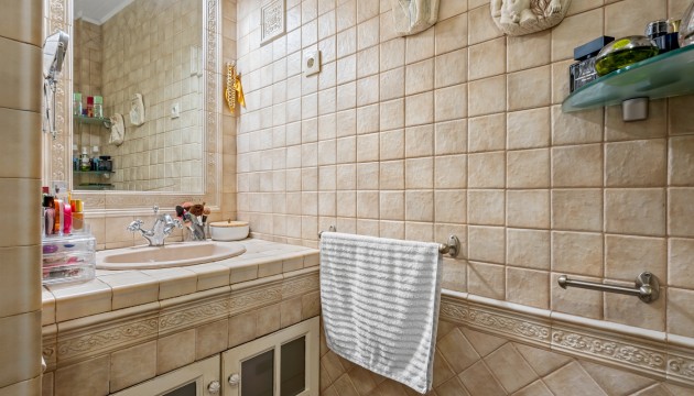 Resale - Apartment - Torrevieja