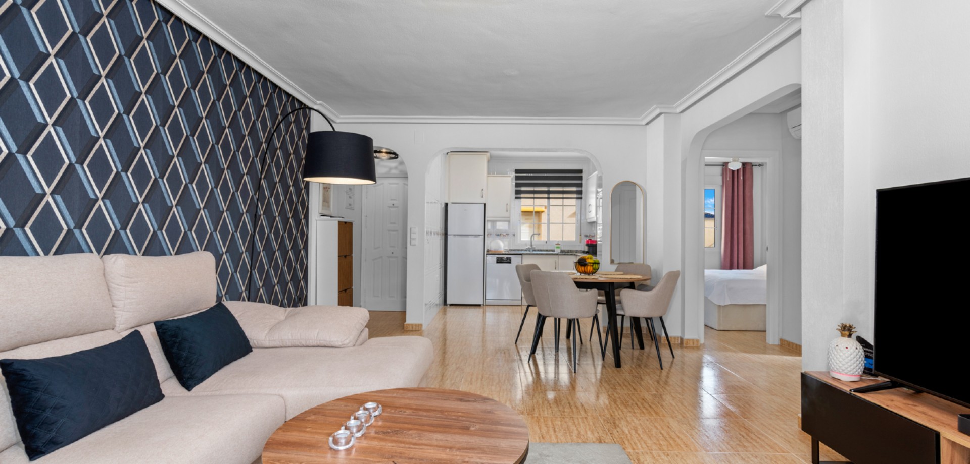 Apartment in Villamartin - Image 5