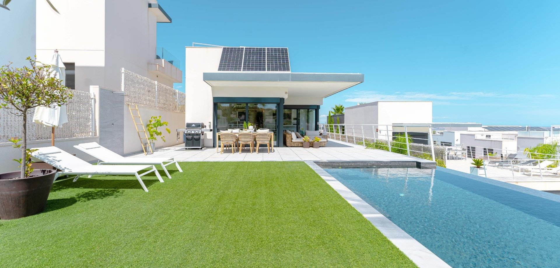 House in San Miguel de Salinas - Image 2