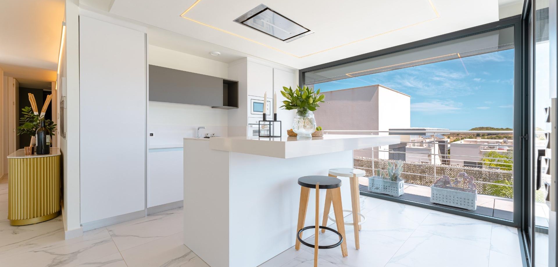 House in San Miguel de Salinas - Image 4