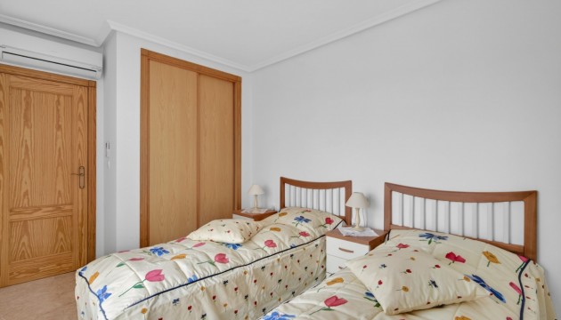 Перепродажа - Квартира - Orihuela Costa - Playa Flamenca