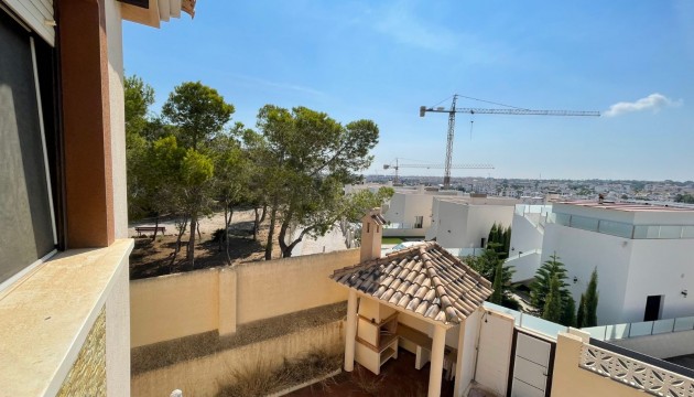 Перепродажа - отдельная вилла - Orihuela Costa - Villamartín