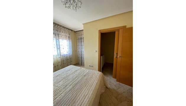 Перепродажа - отдельная вилла - Orihuela Costa - Villamartín