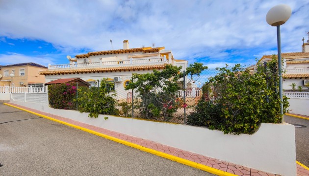 Перепродажа - Таунхаус - Orihuela Costa - La Florida