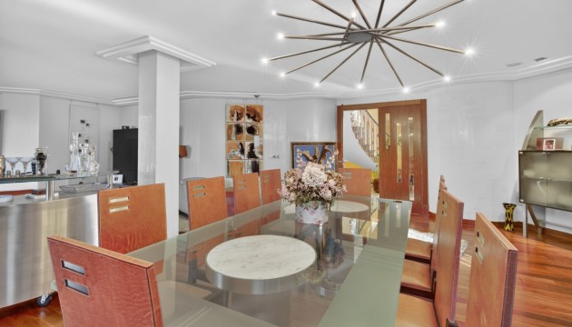 Reventa - Chalet Independiente - Elche