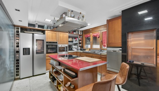 Reventa - Chalet Independiente - Elche