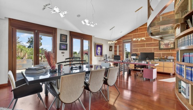 Reventa - Chalet Independiente - Elche