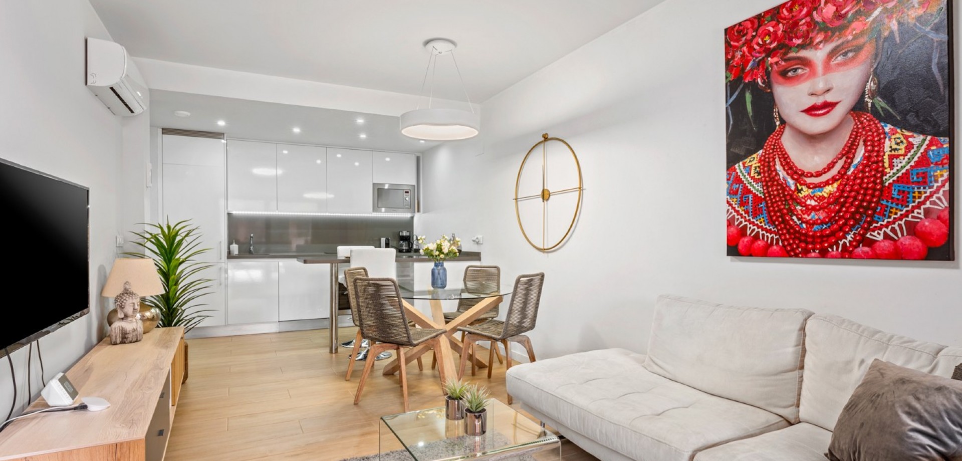 Apartment in Villamartin - Image 5