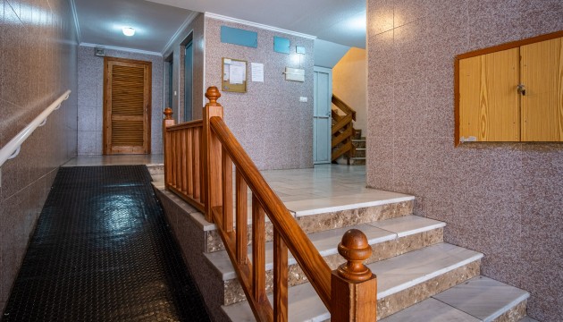 Begagnad - Studio - Torrevieja