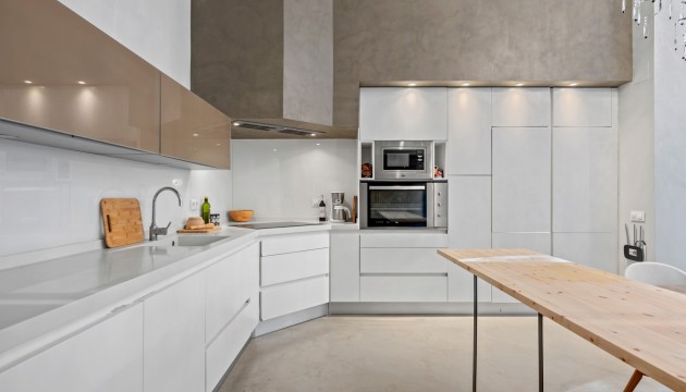 Reventa - Chalet Independiente - Altea