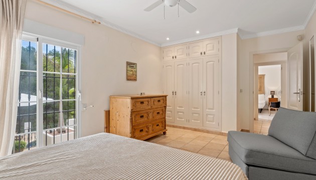 Reventa - Chalet Independiente - Altea