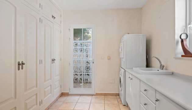 Reventa - Chalet Independiente - Altea