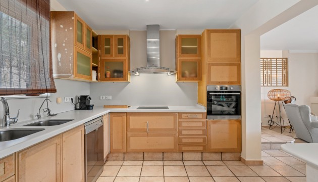 Reventa - Chalet Independiente - Altea