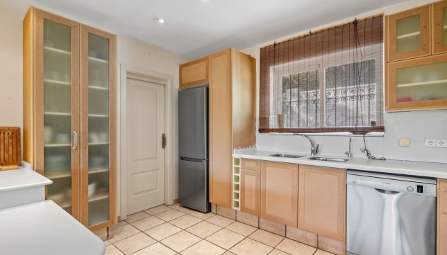 Reventa - Chalet Independiente - Altea