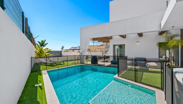 Перепродажа - отдельная вилла - Ciudad Quesada - Rojales