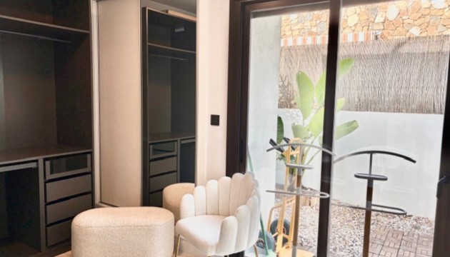 Перепродажа - отдельная вилла - Orihuela Costa - Cabo Roig