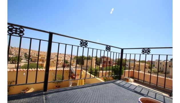 Перепродажа - отдельная вилла - Orihuela Costa - Villamartín