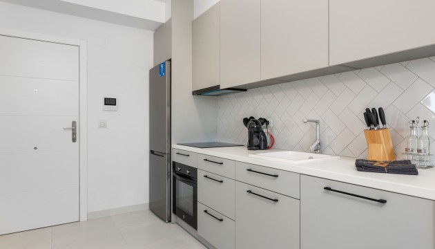 Herverkoop - Apartment - San Miguel de Salinas