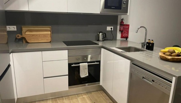 Resale - Apartment - Orihuela Costa - Villamartín