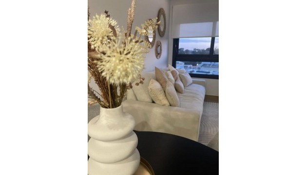 Resale - Apartment - Orihuela Costa - Villamartín