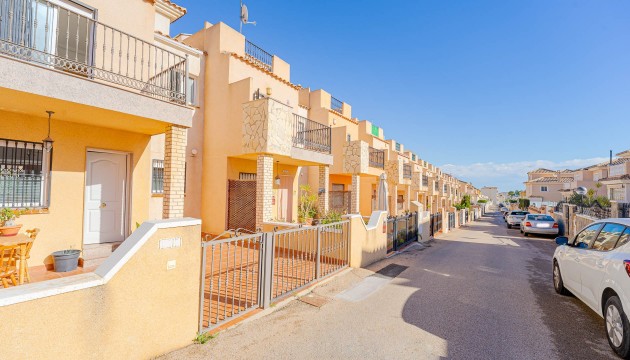 Перепродажа - Таунхаус - Orihuela Costa - Punta Prima