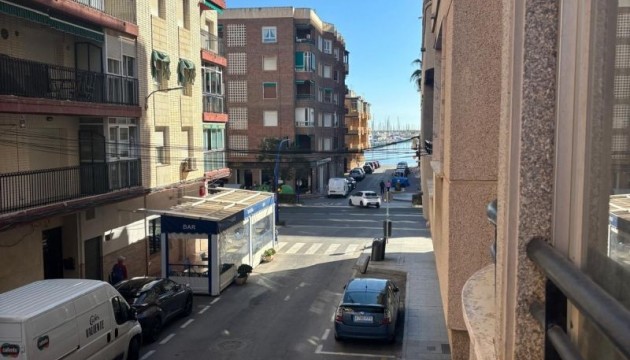 Перепродажа - Квартира - Torrevieja
