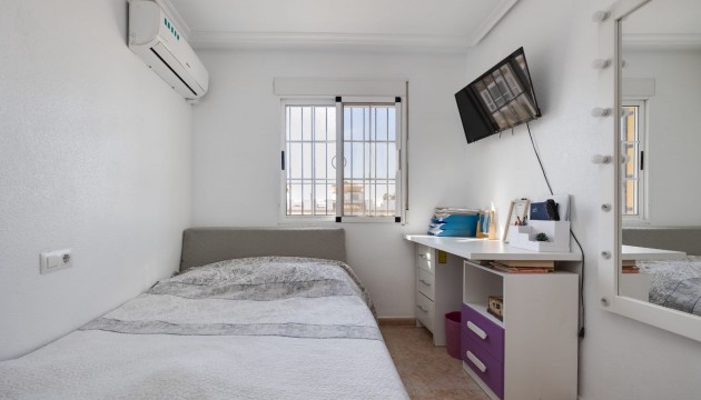 Перепродажа - Таунхаус - Torrevieja