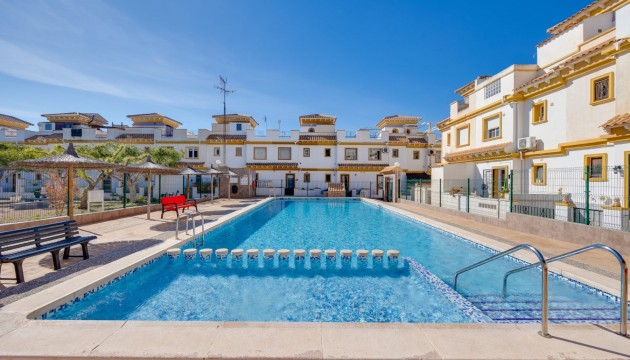 Перепродажа - Таунхаус - Torrevieja