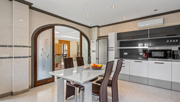 Перепродажа - отдельная вилла - Ciudad Quesada