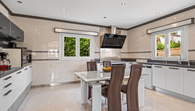 Перепродажа - отдельная вилла - Ciudad Quesada