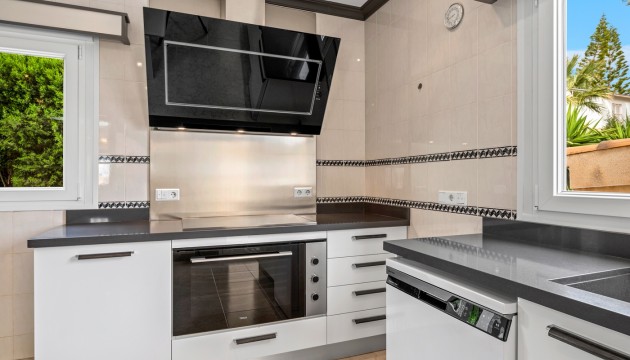 Перепродажа - отдельная вилла - Ciudad Quesada