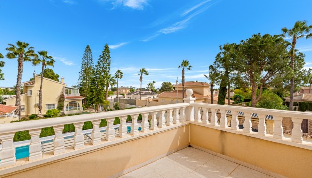 Перепродажа - отдельная вилла - Ciudad Quesada