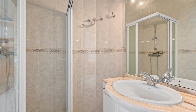 Перепродажа - отдельная вилла - Ciudad Quesada