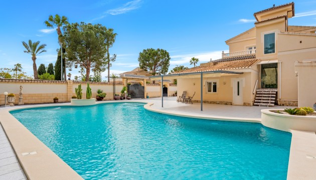 Перепродажа - отдельная вилла - Ciudad Quesada