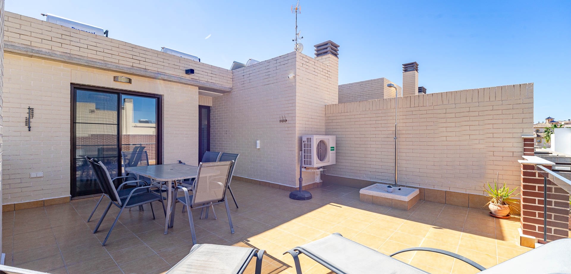 Apartment in Dehesa de Campoamor - view 1